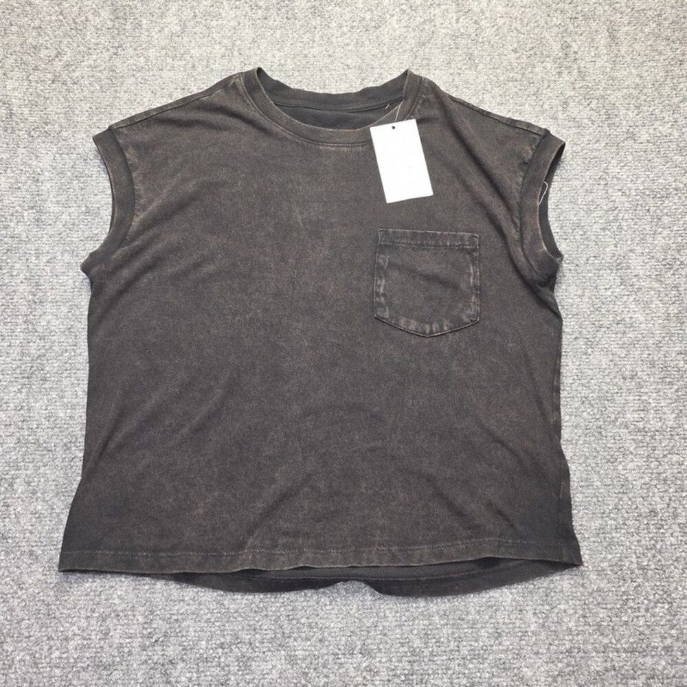 Universal Thread Women’s Washed Black Pocket T-Shirt XS
